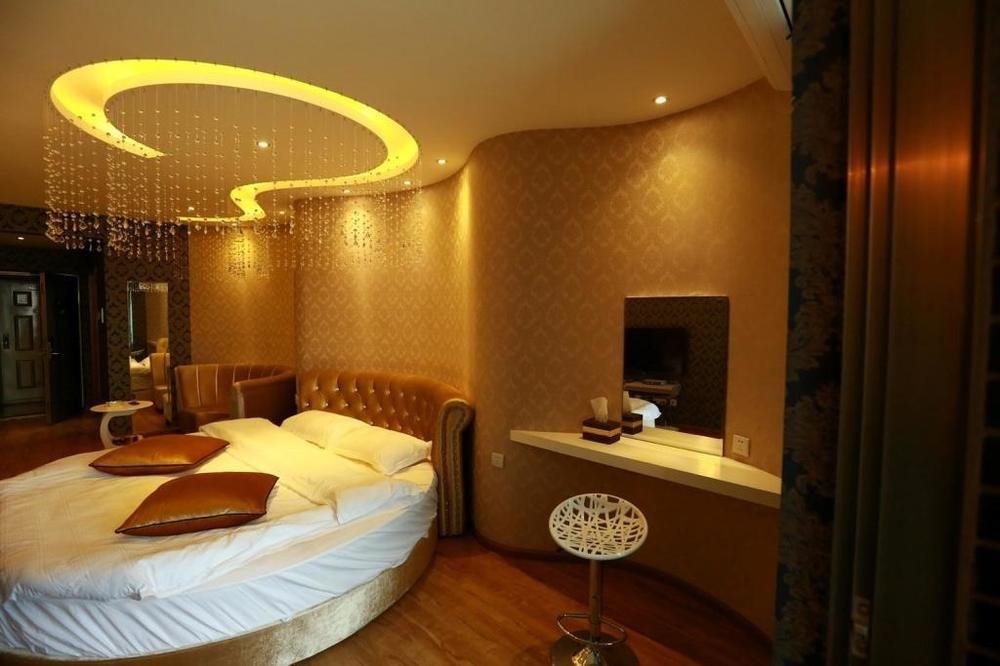 Yawei Apartment Hotel Куньмін Екстер'єр фото