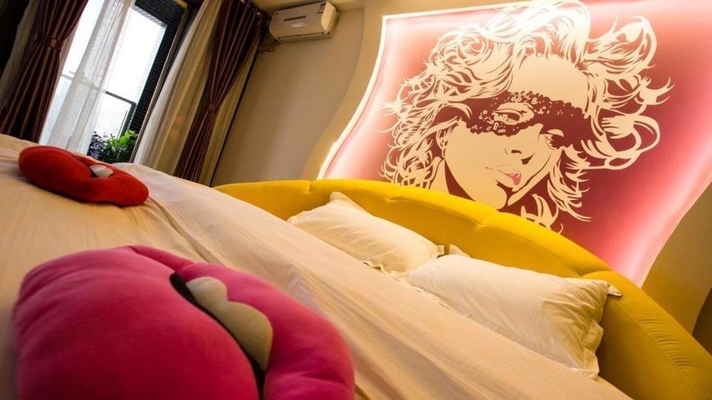 Yawei Apartment Hotel Куньмін Екстер'єр фото