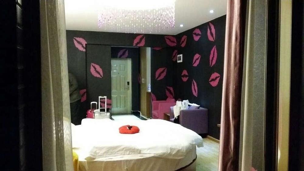Yawei Apartment Hotel Куньмін Екстер'єр фото