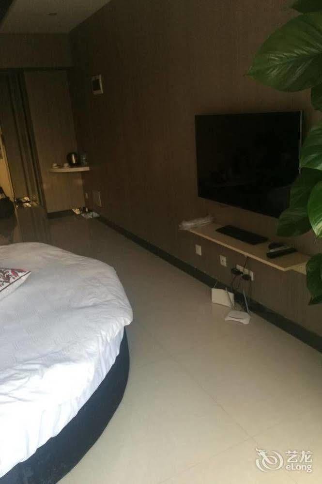 Yawei Apartment Hotel Куньмін Екстер'єр фото