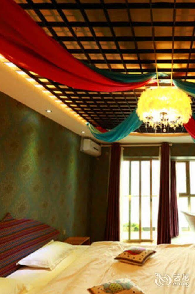 Yawei Apartment Hotel Куньмін Екстер'єр фото